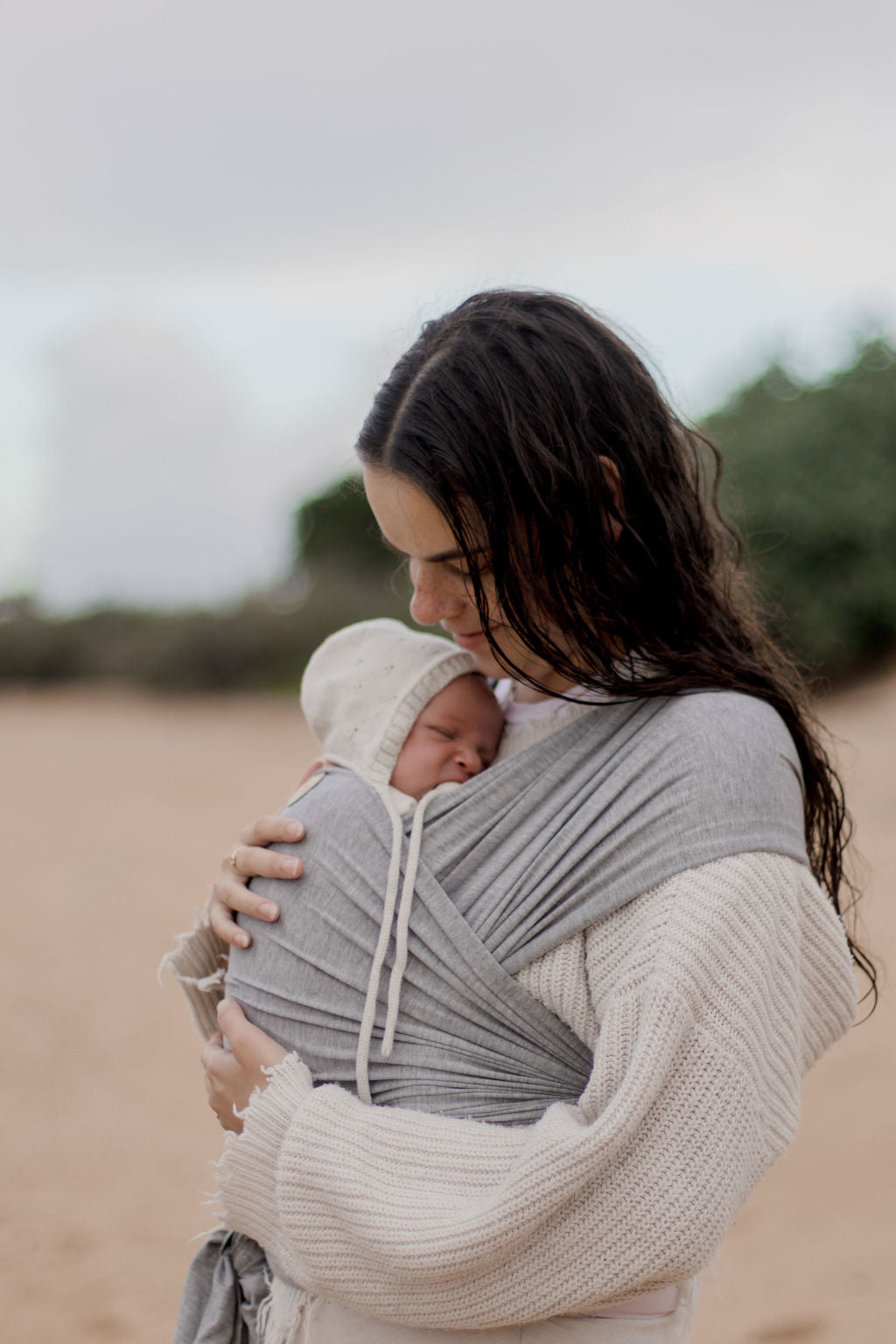 baby wrap carrier, baby carrier, australian baby carrier, australian baby wrap carrier, stretchy baby wrap carrier, baby carrier australia