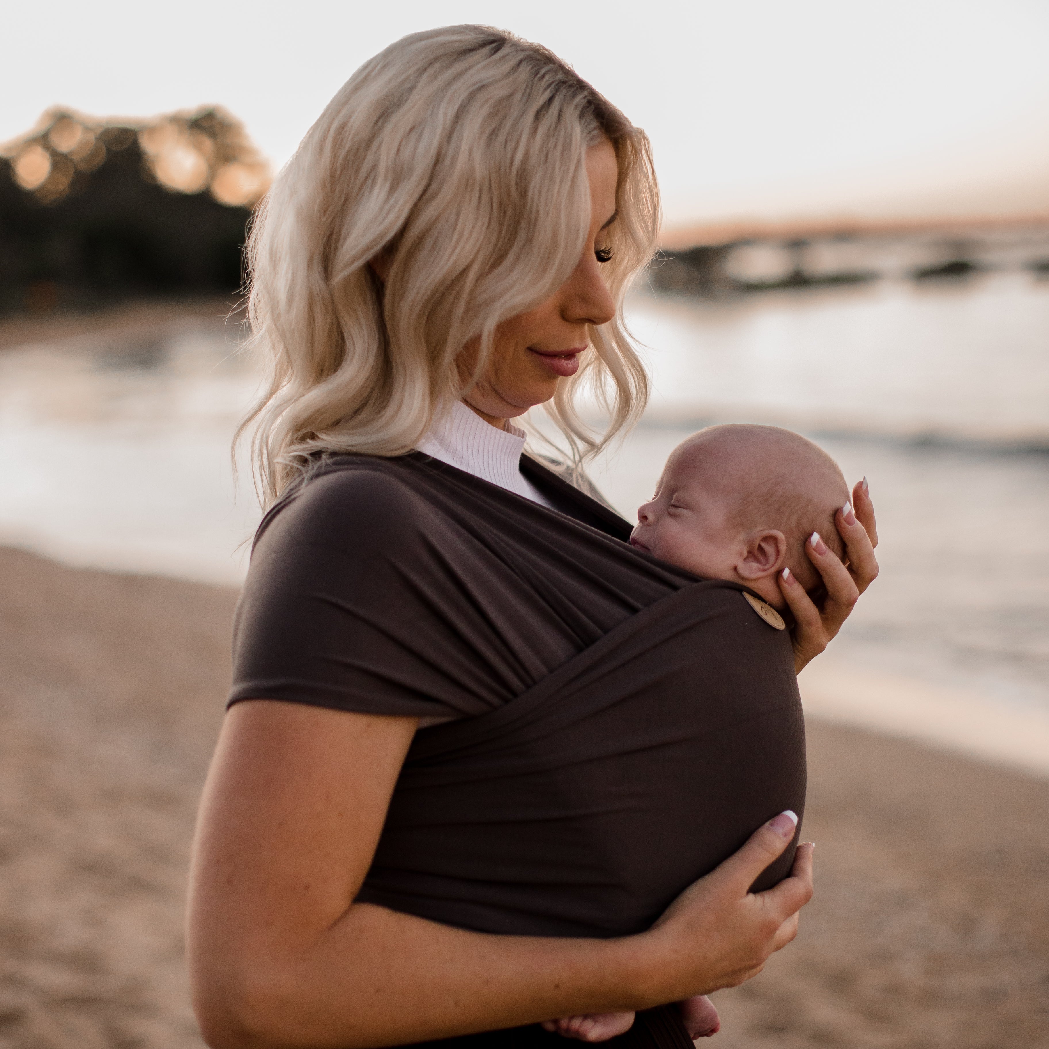 baby wrap carrier, baby carrier, australian baby carrier, australian baby wrap carrier, stretchy baby wrap carrier, baby carrier australia