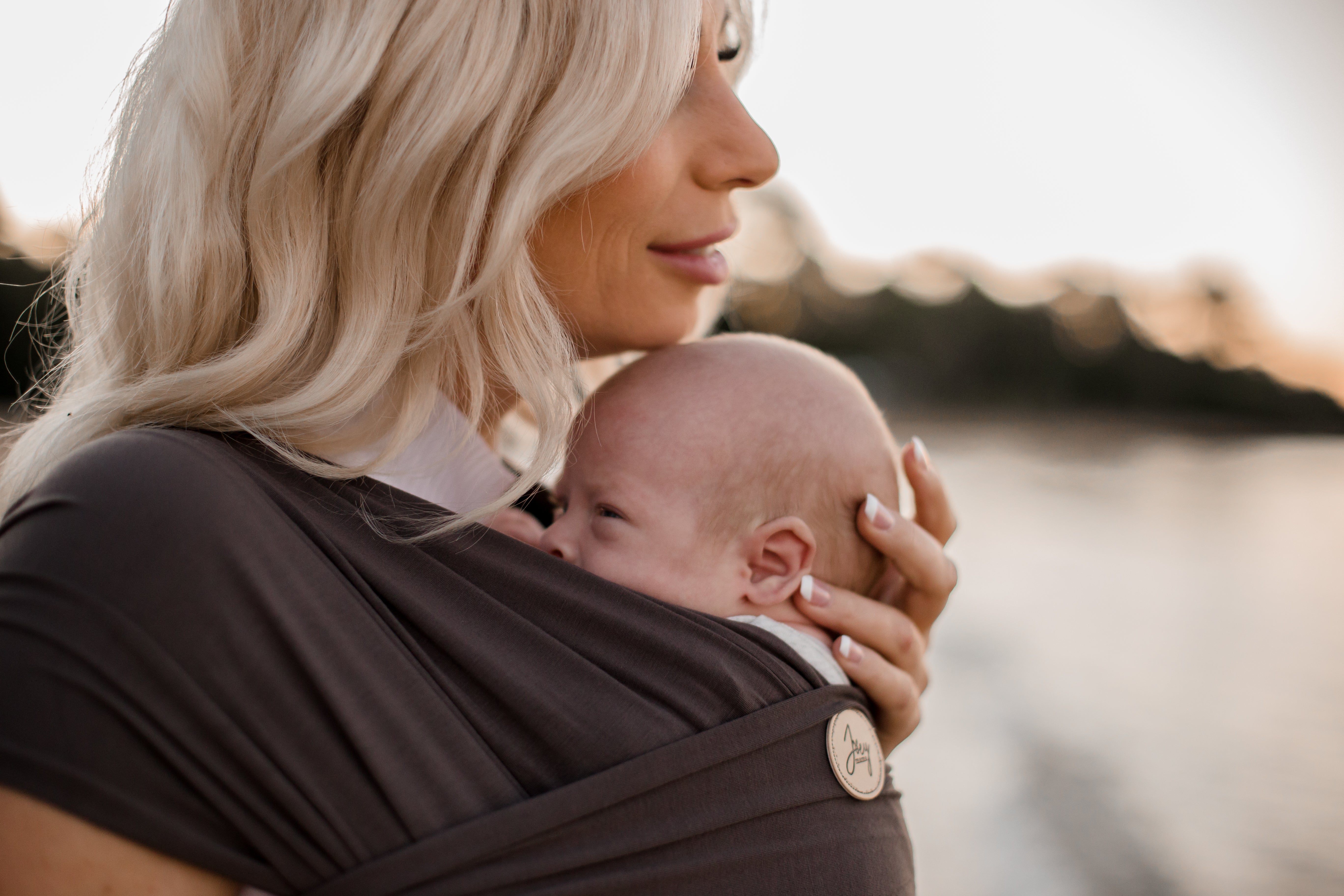 baby wrap carrier, baby carrier, australian baby carrier, australian baby wrap carrier, stretchy baby wrap carrier, baby carrier australia